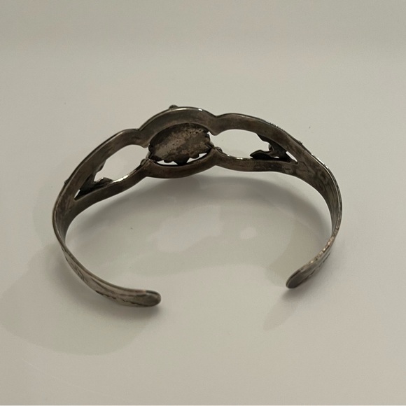 Bell Trading Post Silver and Turquoise Cuff Bracelet - Picture 6 of 9